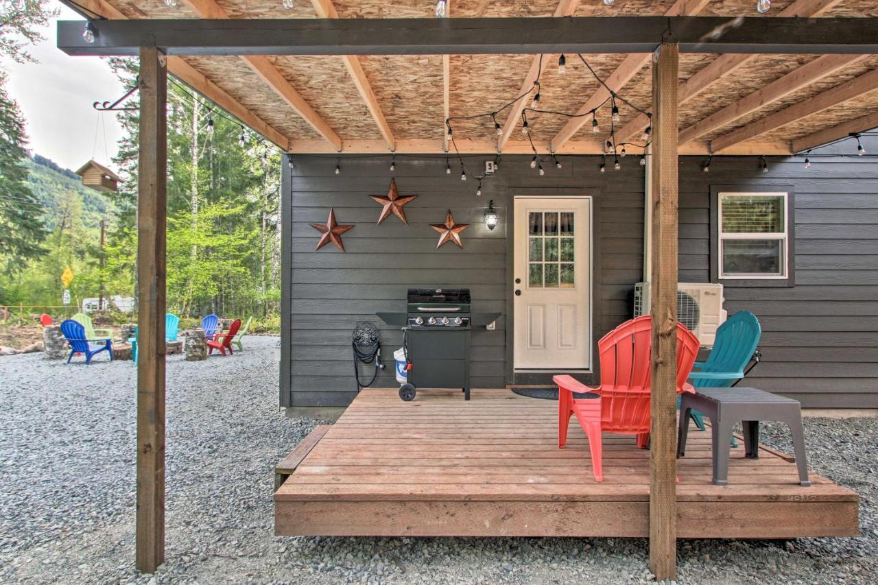 Cozy Cabin - 5 Miles To Mt Rainier National Park! アッシュフォード エクステリア 写真